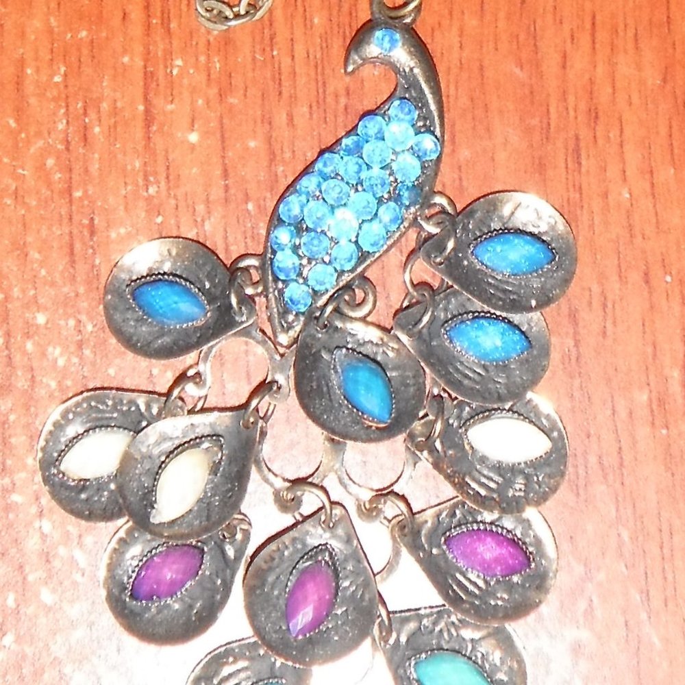 NEW Fashion Jewelry, approx. 27" long chain, Peacock necklace, bronze-look